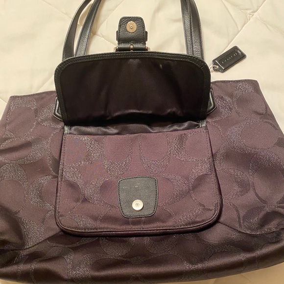 Coach Handbag - Picture 2 of 10